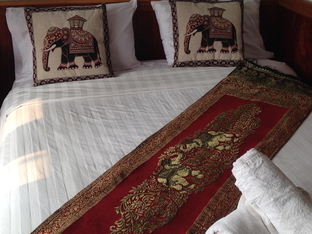 Villa Kingkham Riverside Luang Prabang Buitenkant foto