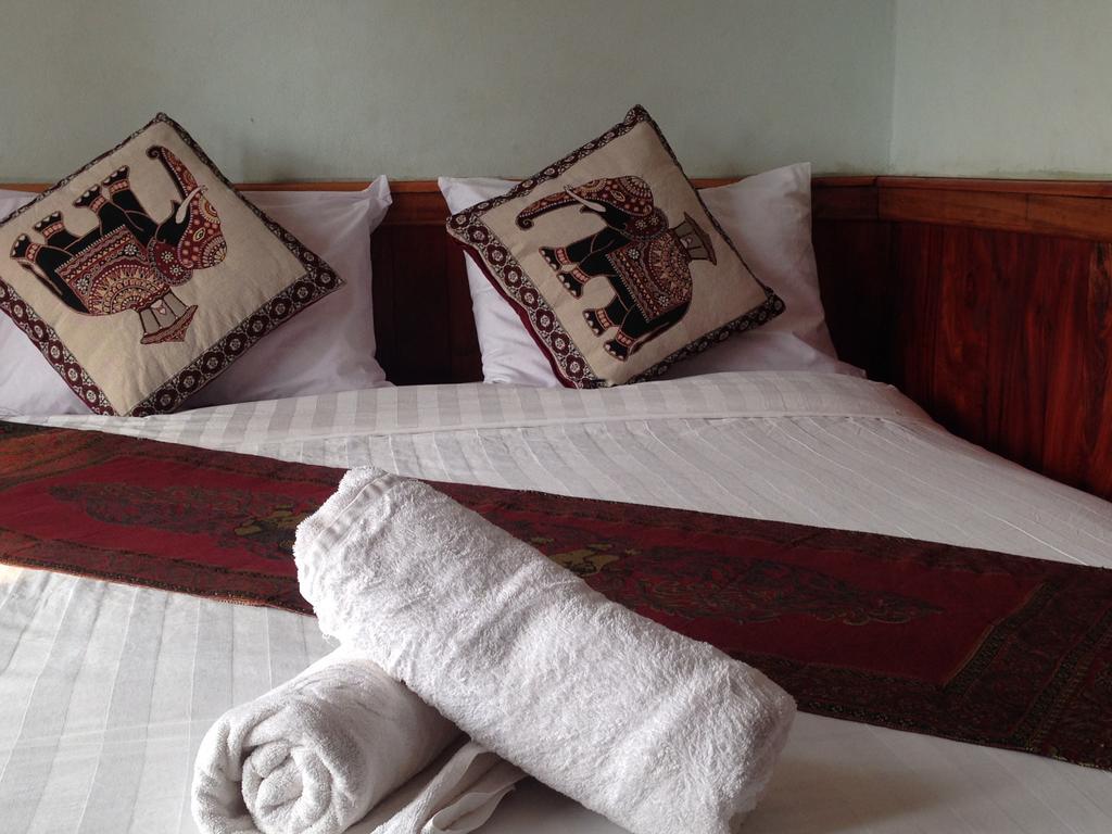 Villa Kingkham Riverside Luang Prabang Buitenkant foto