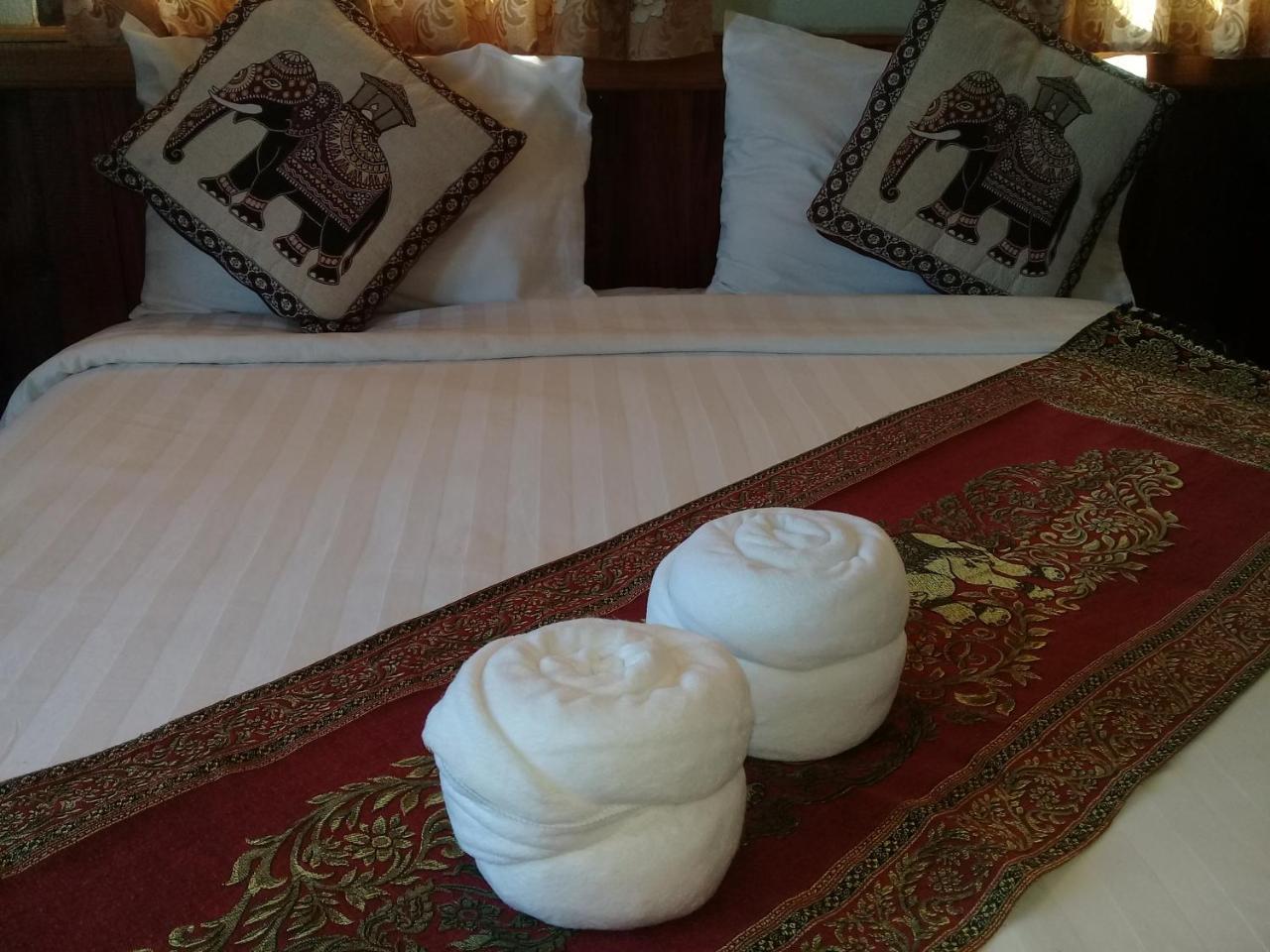 Villa Kingkham Riverside Luang Prabang Buitenkant foto